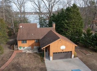 148 Skys Limit Ct, Reedville, VA 22539