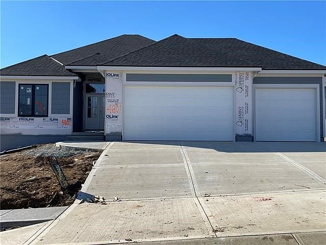 2nd image of 4801 NE 88th St