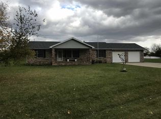 31 Lake Ct, Williamsport, IN 47993