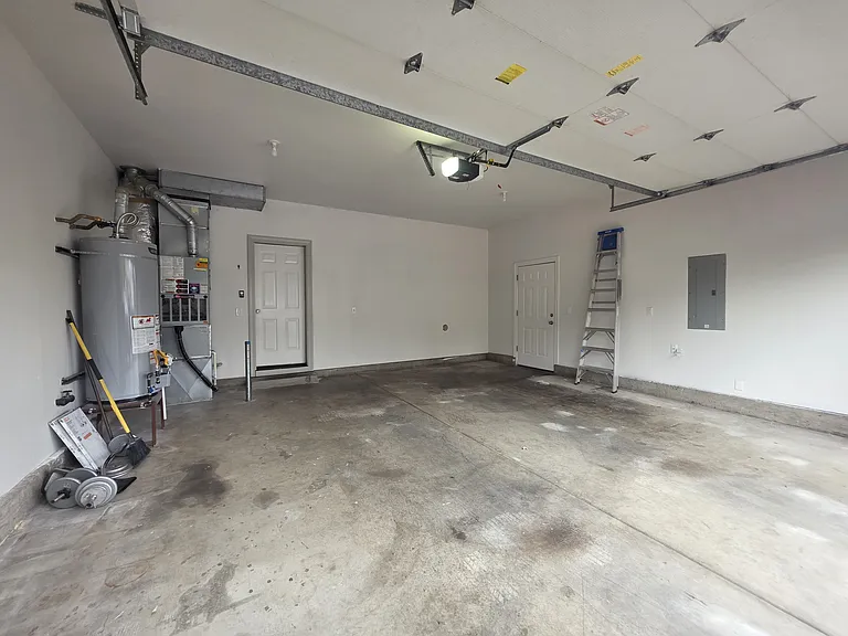 4373 Hearth St NE — Photo 73