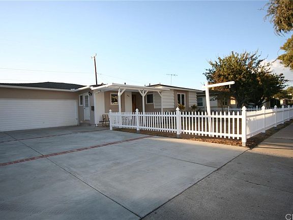 2nd image of 609 Princeton Cir W