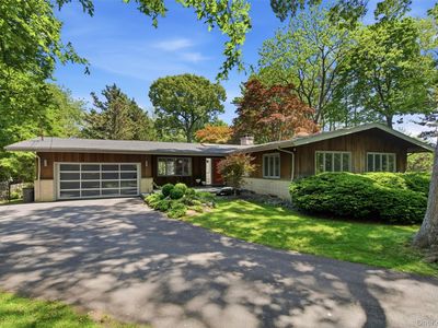 54 Washington Drive, Centerport, NY, 11721