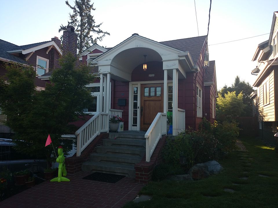 1st image of 2426 1st Ave N
