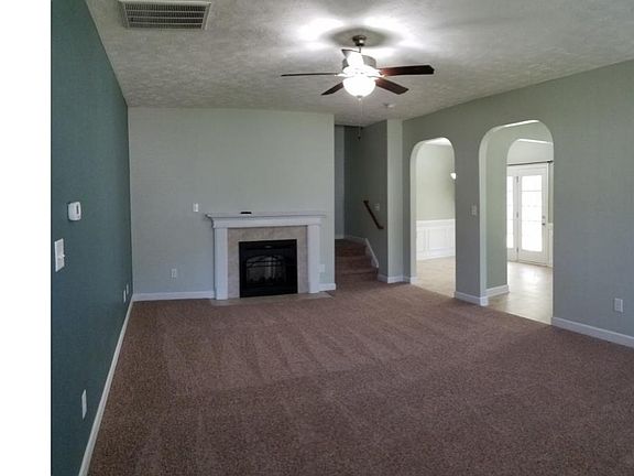 3rd image of 219 Gertie Ct