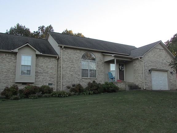 4th image of 213 W Laurel Dr