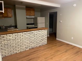 18 Granite St #2, Peterborough, NH 03458