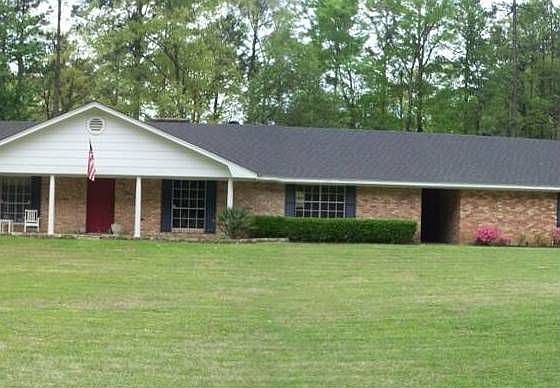 1st image of 102 Dogwood Ln