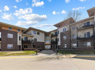 3200 11th St S Unit 220, Fargo, ND 58104