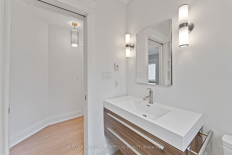 Toronto House for rent - 3 Bedrooms — photo 36