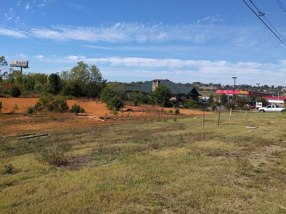 1st image of Winfield Dunn Pkwy