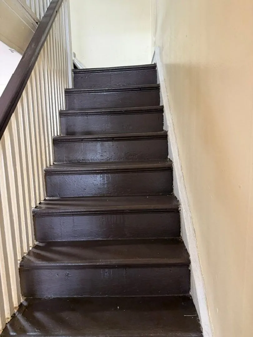 Newly renovated 3-Bedroom home in Elmwood park — Photo 4
