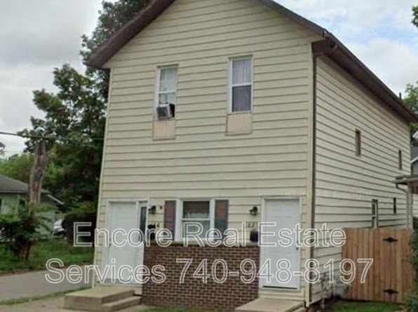 144 1/2 S 3rd St