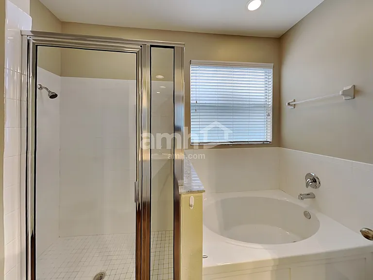 3124 Shady Lily Ln — Photo 14