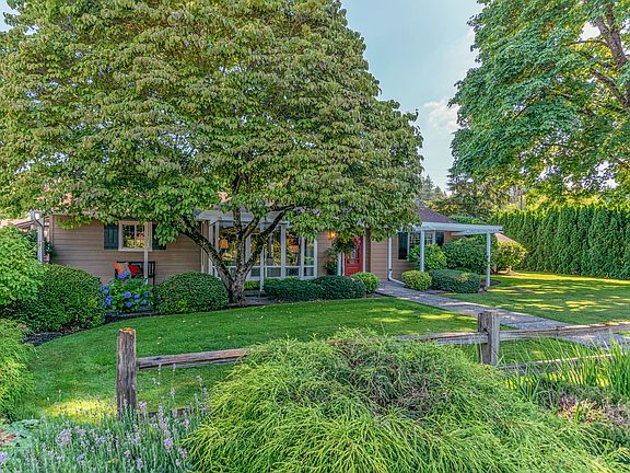 2nd image of 4000 Wauna Vista Dr