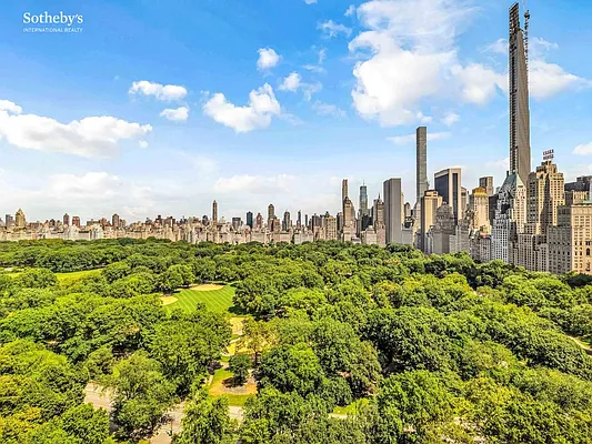 Rented by Sotheby's International Realty | media 7