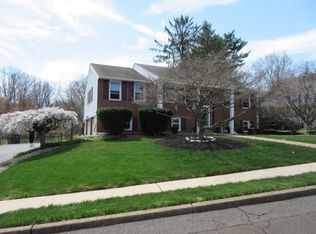 128 Westbrook Rd, Feasterville Trevose, PA 19053