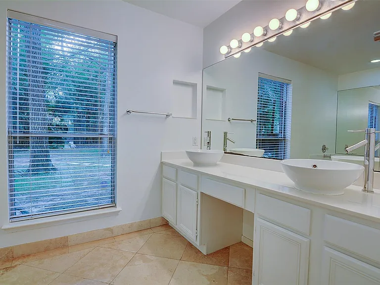 10 E Indian Sage Cir — Photo 25
