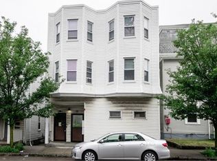25 W Wyoming Ave APT 6, Melrose, MA 02176