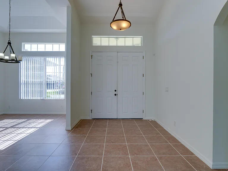 5279 Lovett Rd — Photo 8