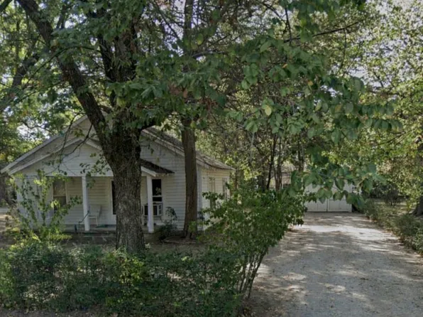 805 S Main St, Sallisaw, OK 74955