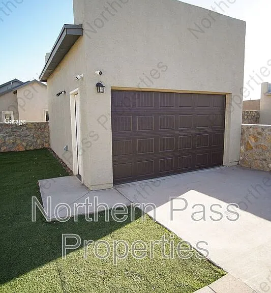 14380 Tobe Davis — Photo 25