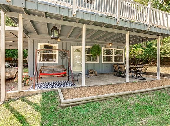 4th image of 297 Whispering Oaks Trl