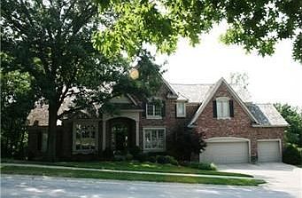 1st image of 5934 N Chatham Ave