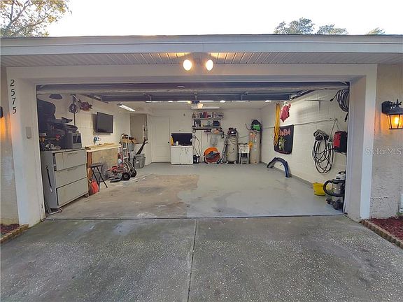 5th image of 2575 San Juan St