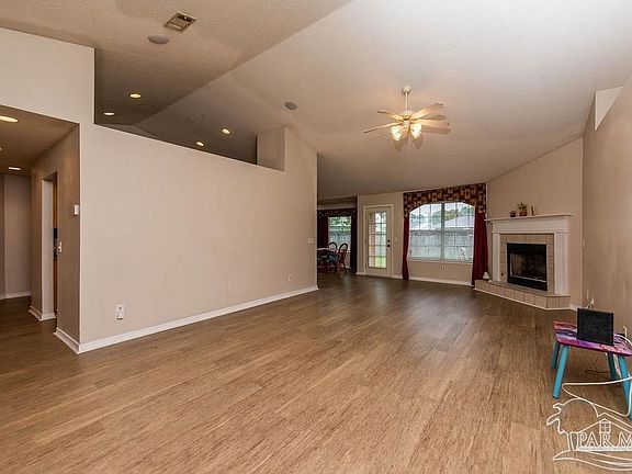 4th image of 10306 Wailuku Dr