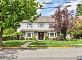 84 Raymond Ave, Rutherford, NJ 07070