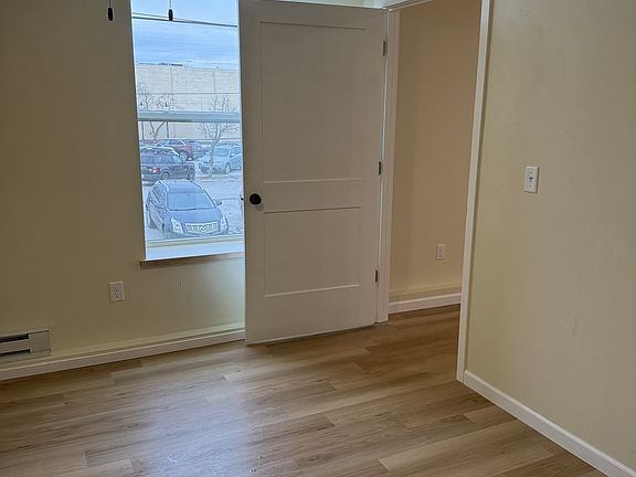 3rd image of 135 N 4th Ave #11574359