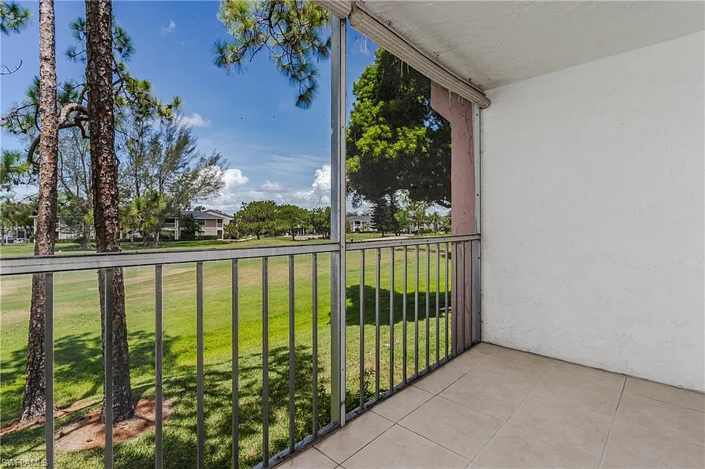 2 bed, 2.0 bath, 842 sqft, $3,000 — Photo 1