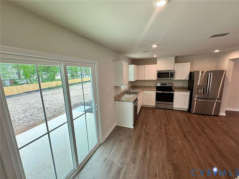 1st image of 1144 Canterbury Ridge Rd