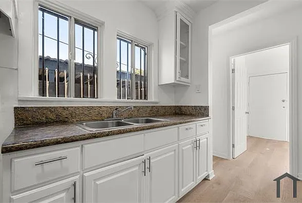 1 bed, 650 sqft, $2,289 — Photo 4