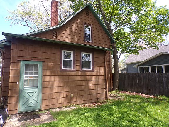 5th image of 512 Green St