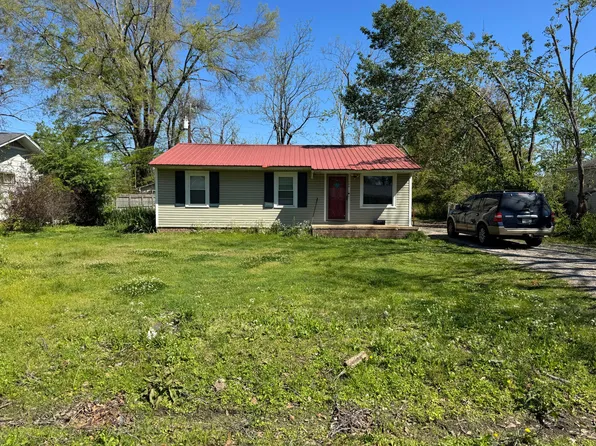 106 Colonial Dr, Booneville, MS 38829