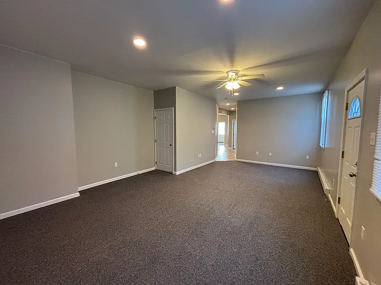 8 Arch St #8 — Photo 4