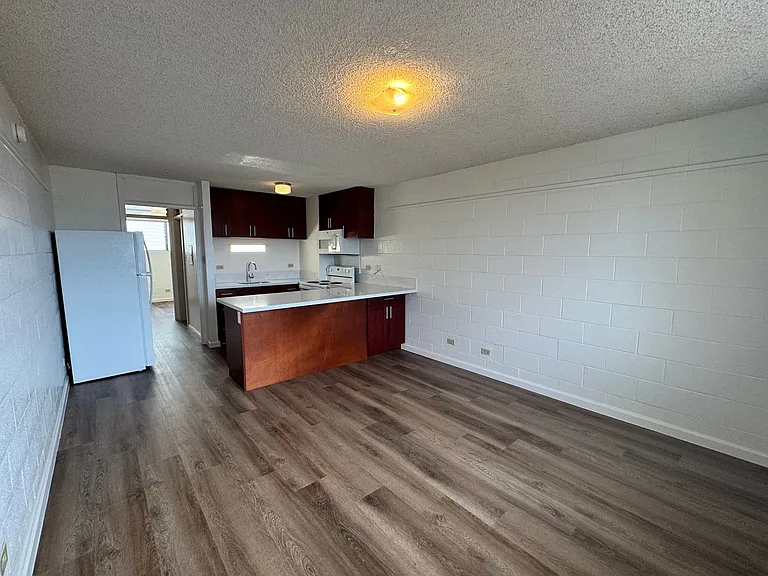 1419 Ernest St — Photo 11