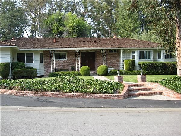 1st image of 2280 Tioga Dr