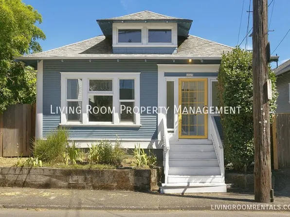 1525 SE Pershing St, Portland, OR 97202
