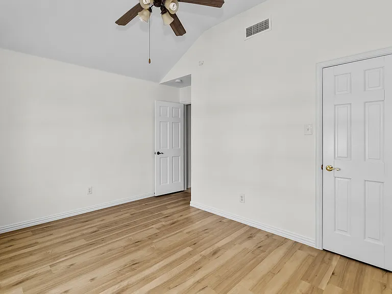 1611 Watson Dr — Photo 25