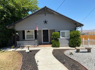 1340 Hillcrest Rd, Hollister, CA 95023