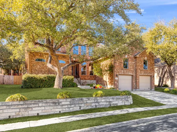 16107 La Madera Rio, Helotes, TX 78023