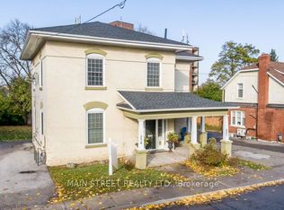 232 Prospect St, Newmarket, ON L3Y 3T9