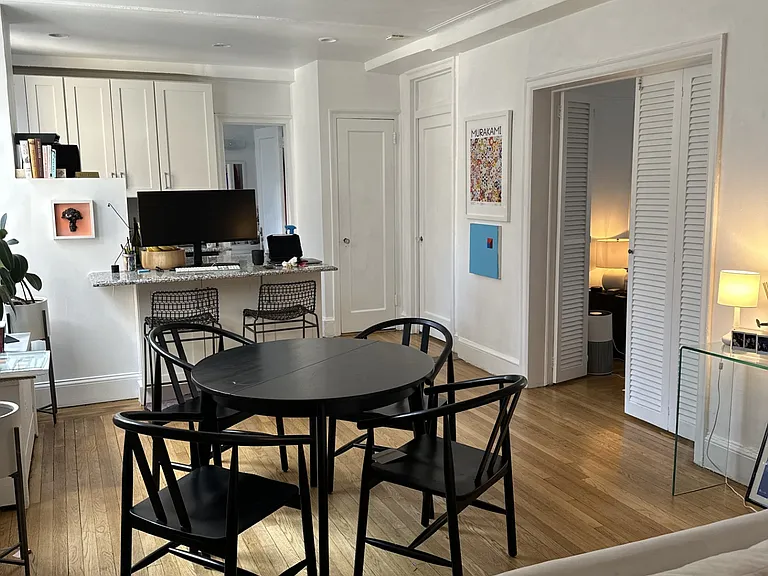 162 W 56th St #1607 — Photo 3