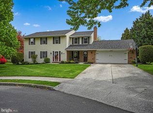 2103 Beacon Cir, Mechanicsburg, PA 17055