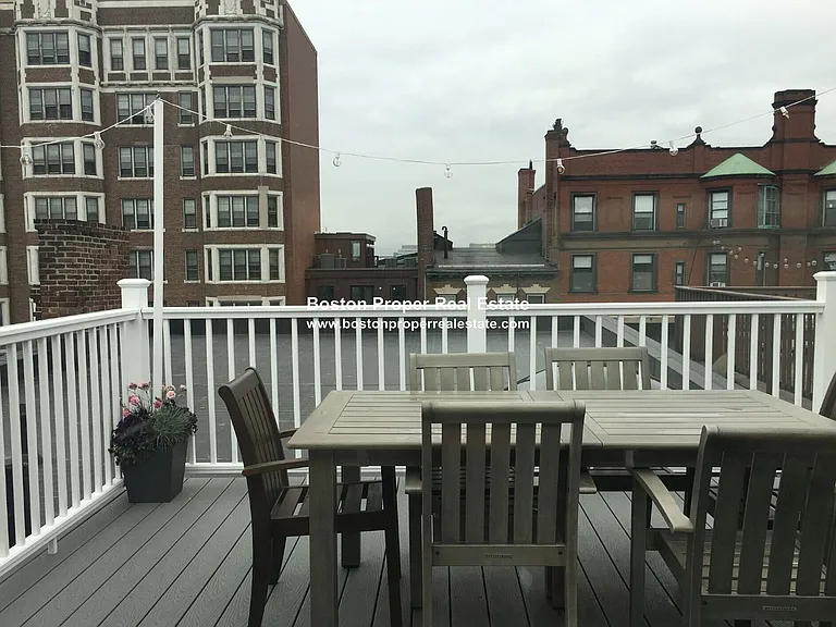 497 Beacon St #9 — Photo 2