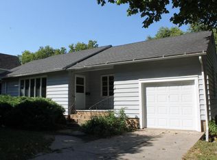 400 4th St, Sioux Rapids, IA 50585