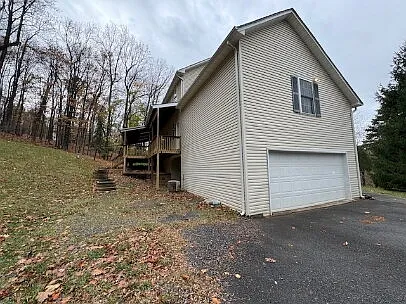 639 High Knob Rd — Photo 3