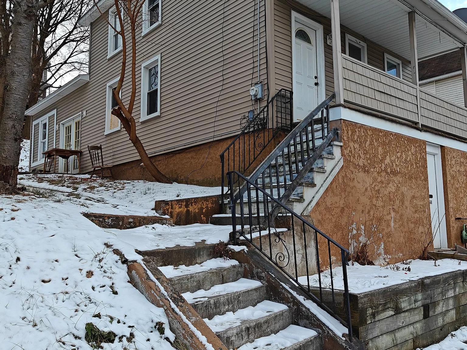 340 Park Ave — Photo 1
